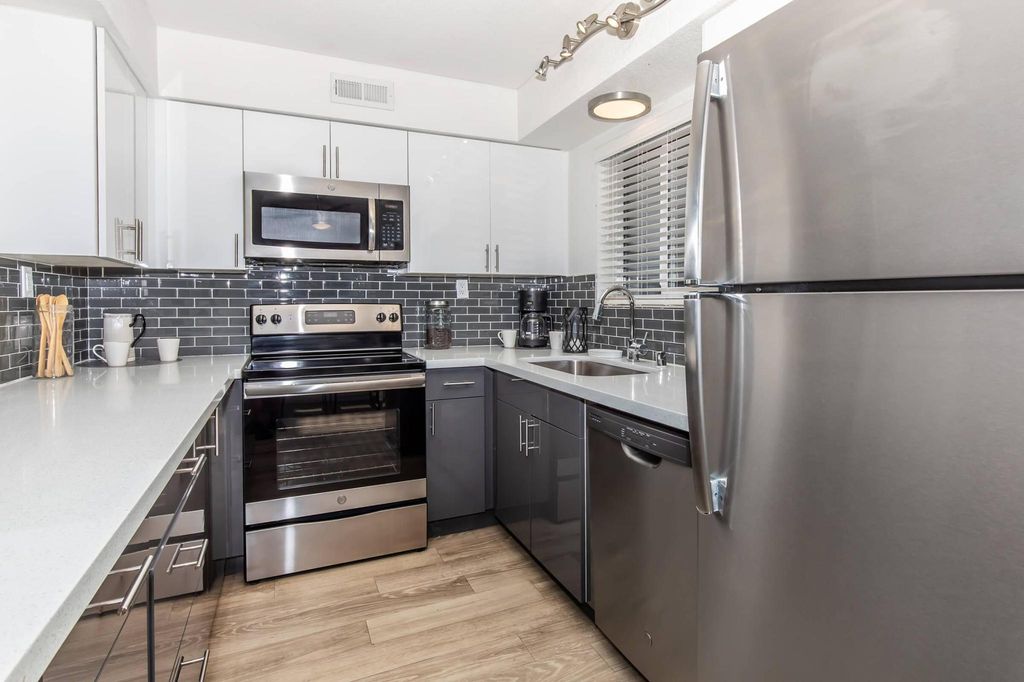 Evoq Apartment Homes Las Vegas, NV Trulia