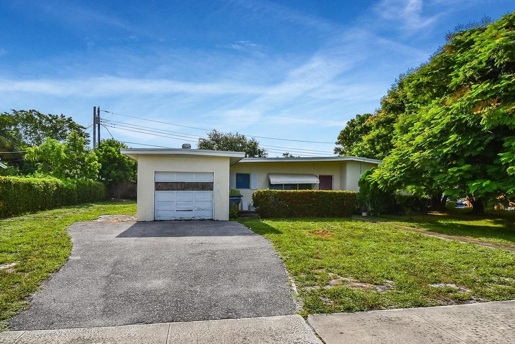 1005 7th St, Lake Park, FL 33403 Trulia