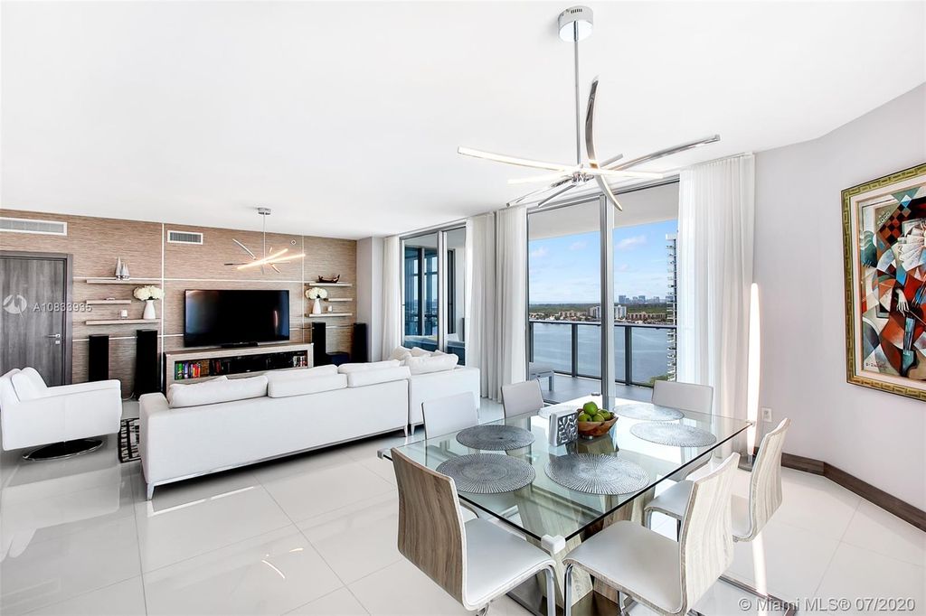 17301 Biscayne Blvd #1801, North Miami Beach, FL 33160