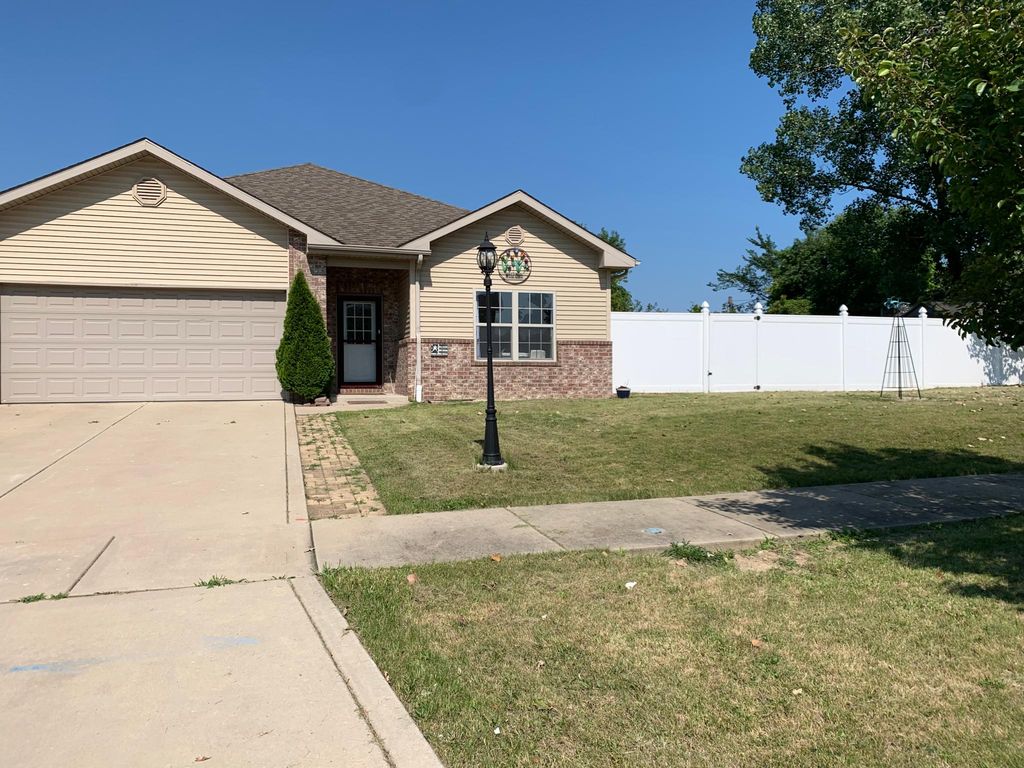 5600 Indiana St, Hobart, IN 46342