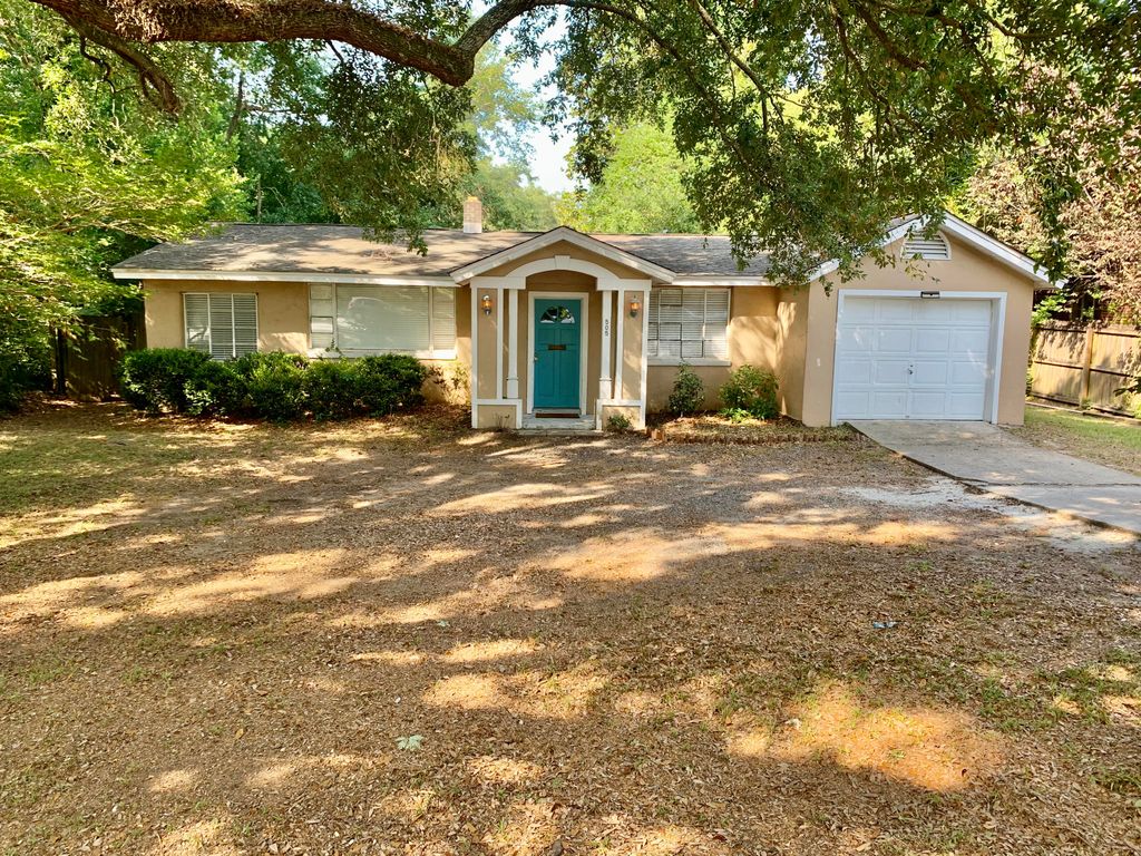 505 Saint Andrews Blvd, Charleston, SC 29407