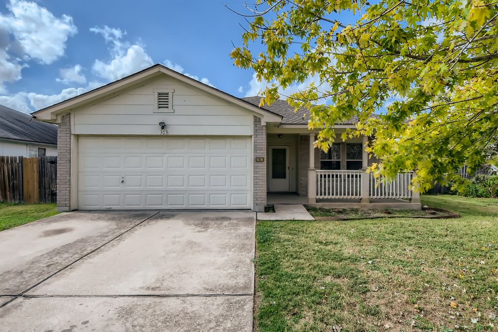 303 Mitchell Dr, Hutto, TX 78634