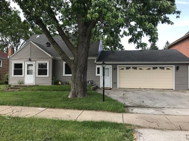 5534 W 81st St, Burbank, IL 60459