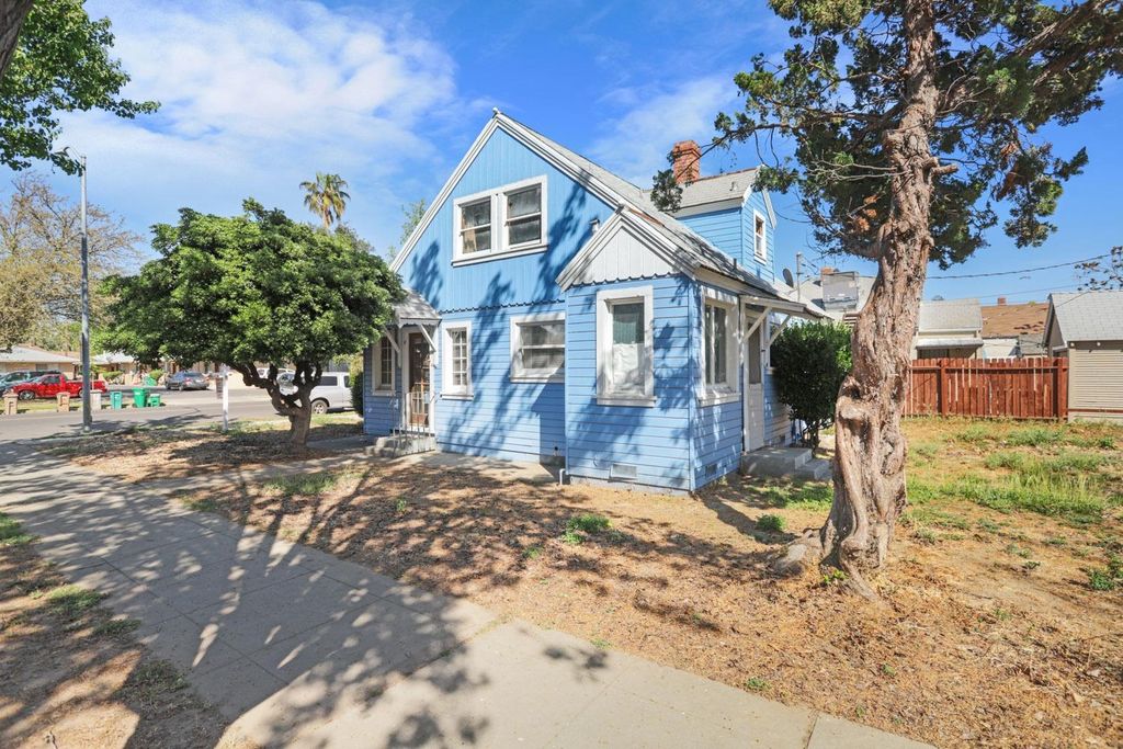 302 E Locust St, Lodi, CA 95240 Trulia