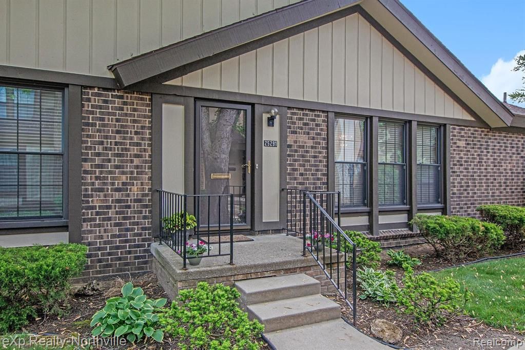 25291 Greenbrooke Dr, Southfield, MI 48033 Trulia