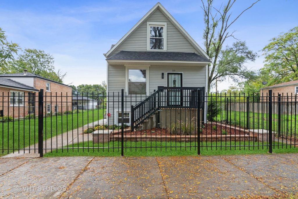 331 W 110th St S, Chicago, IL 60628