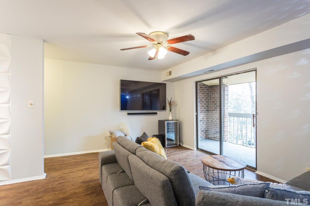 1204 Schaub Dr #H, Raleigh, NC 27606