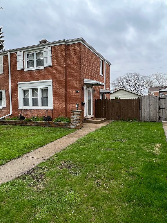 7818 W Summerdale Ave, Chicago, IL 60656