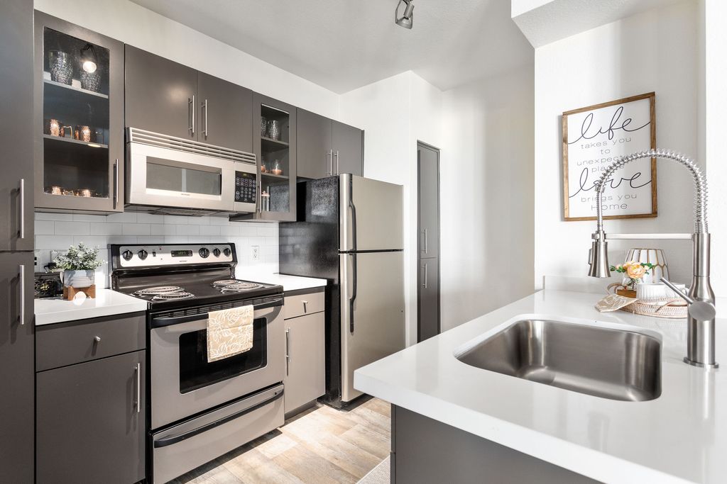 1001 E Playa Del Norte Dr, Tempe, AZ 85281