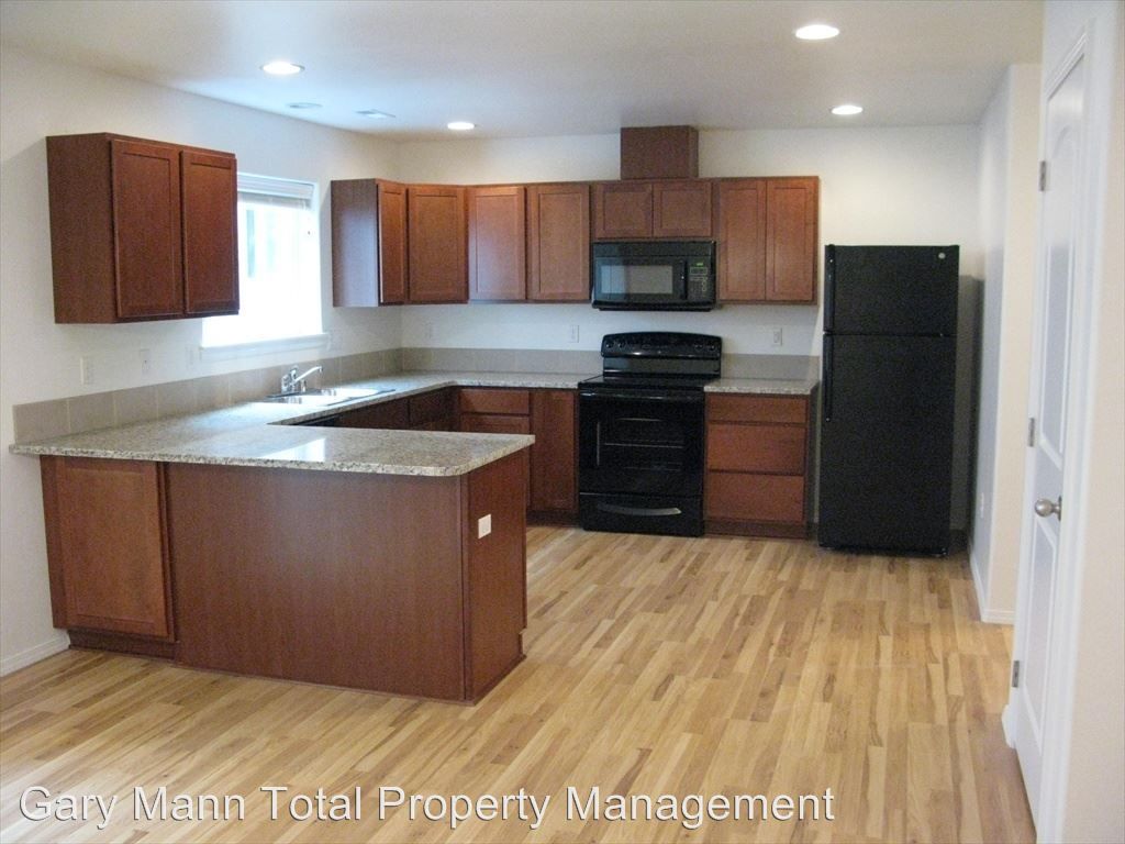 109 E  Mizzou Ct #C, Moses Lake, WA 98837