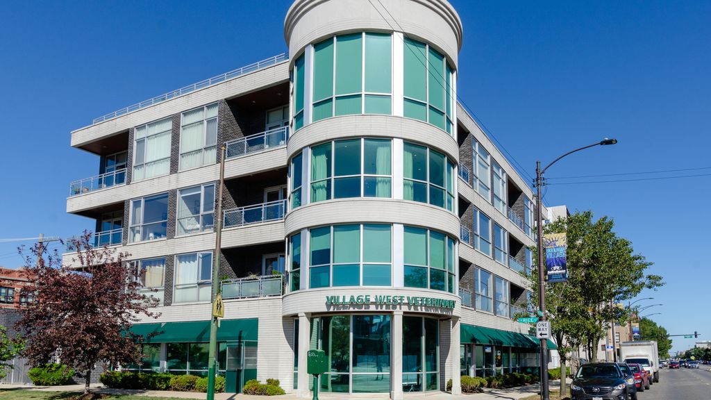 2408 W Rice St #301, Chicago, IL 60622