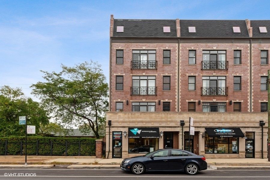 1281 N Clybourn Ave #2, Chicago, IL 60610