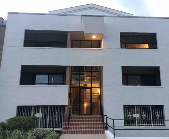 4360 Lee Hwy #304, Arlington, VA 22207