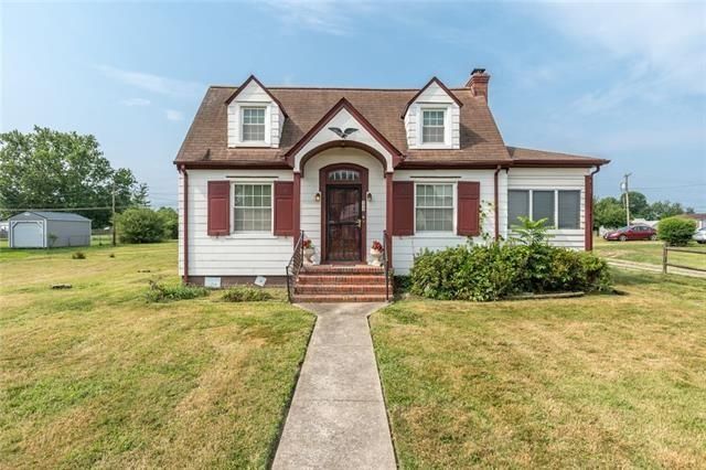 111 Saint Claire Ln, Richmond, VA 23223