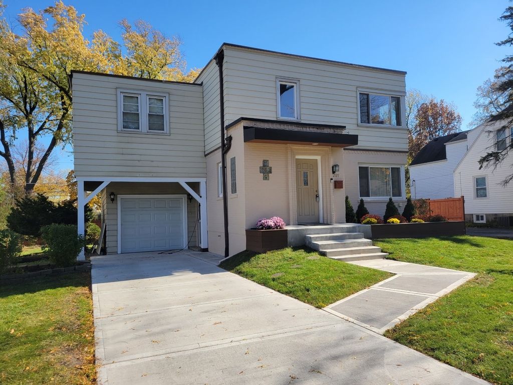 289 Oxford Rd, Des Plaines, IL 60016