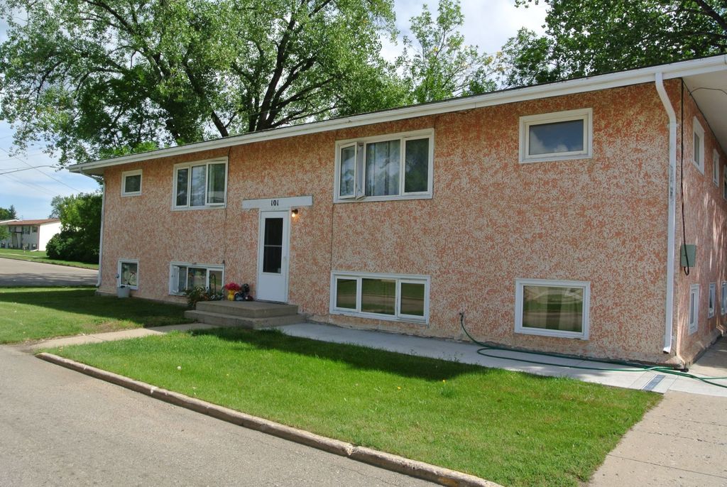 101 18th Ave SW 2, Minot, ND 58701 Trulia