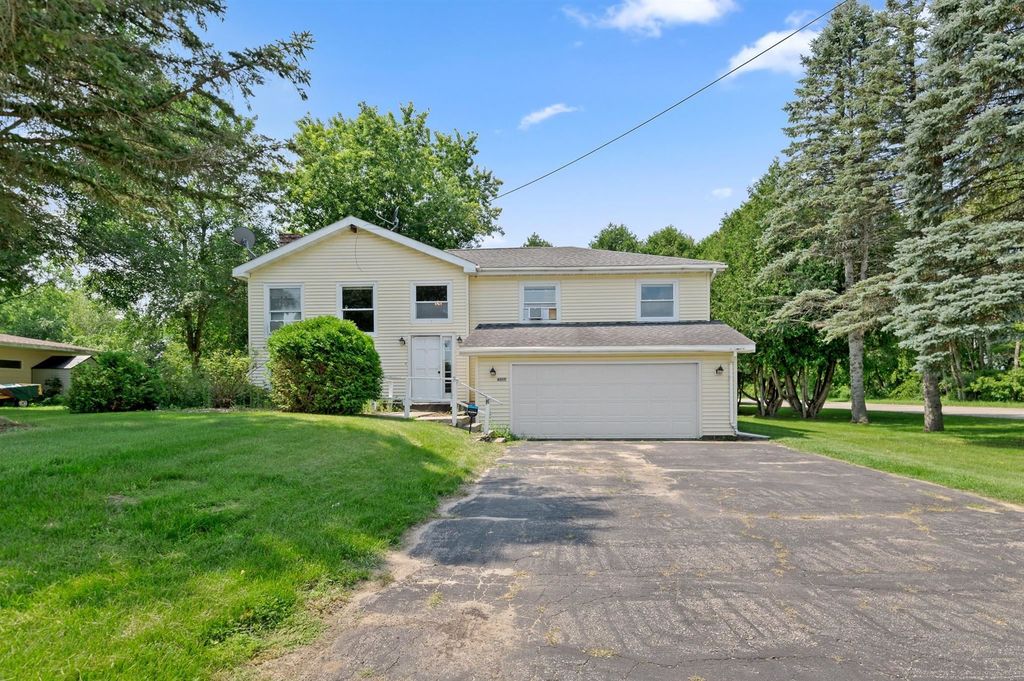317 Bartell St, Stephenson, MI 49887