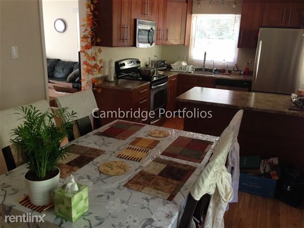 55 Saco St, Newton Upper Falls, MA 02464