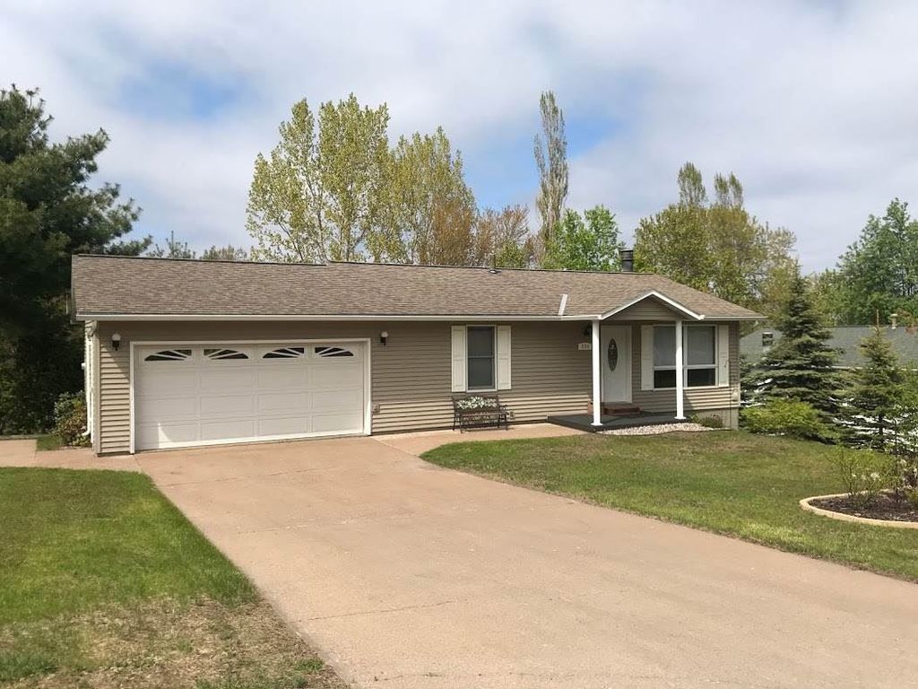 504 Hillside Dr, Marquette, MI 49855 Trulia