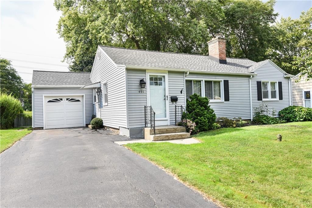 491 Grosvenor Rd, Rochester, NY 14610