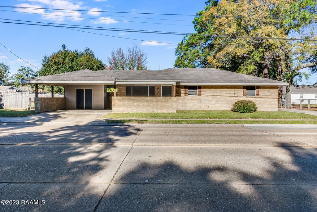 2502 W Congress St, Lafayette, LA 70506 Trulia