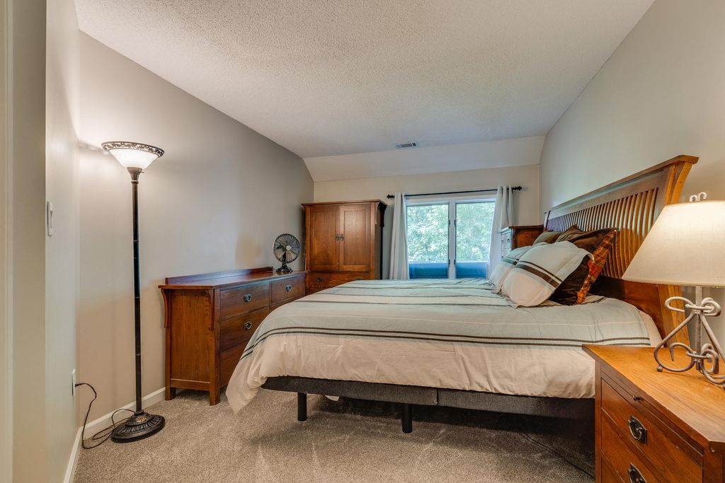 139 Willowbrook Dr, Kingsport, TN 2 Bed, 2 Bath SingleFamily Home