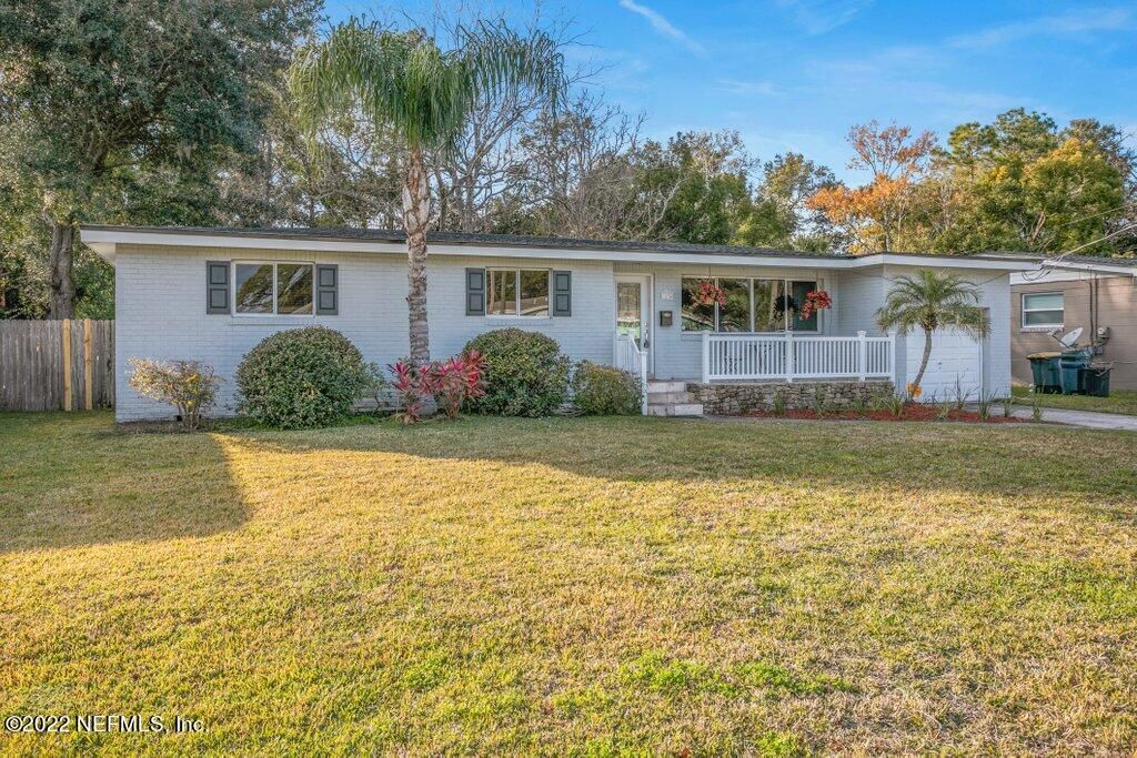 2134 LOU DR W, Jacksonville, FL 32216