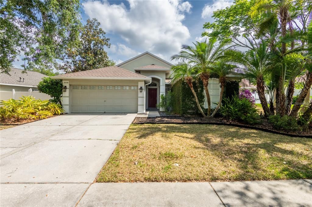 2008 Berry Lake Dr, Brandon, FL 33510