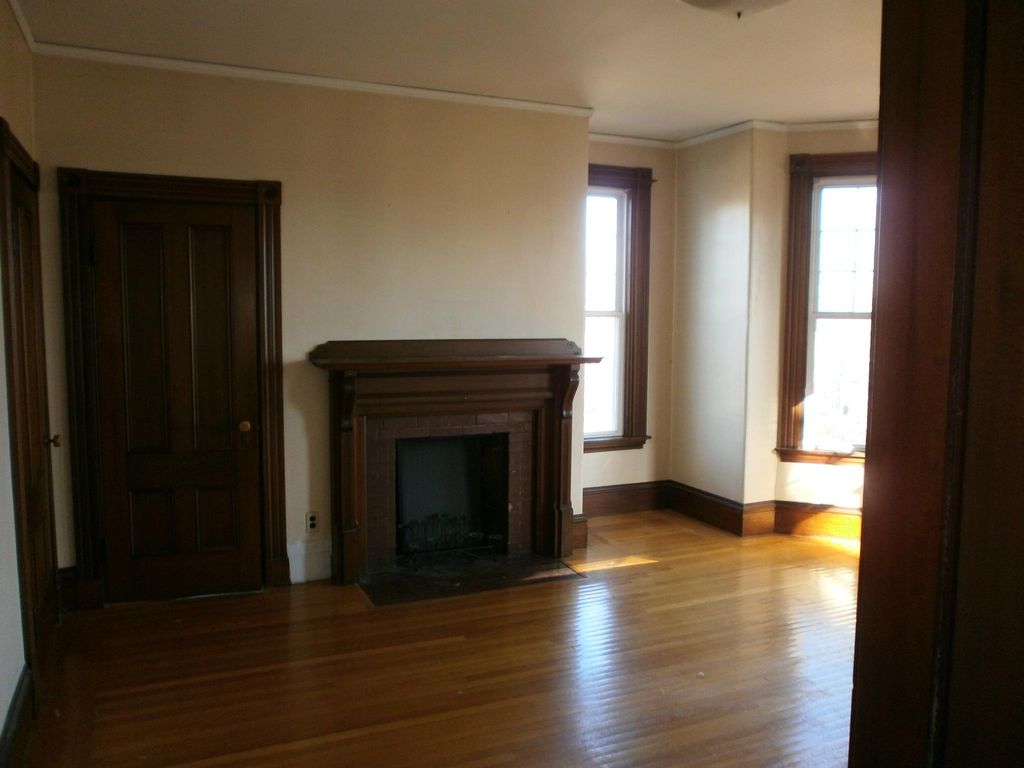 92 Day St #2, Norwood, MA 02062