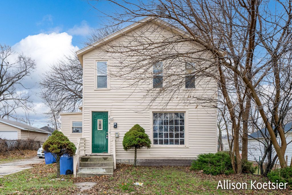 250 Leonard St NE, Grand Rapids, MI 49503