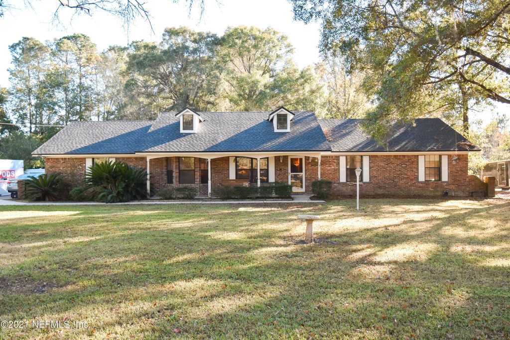10536 Crystal Springs Rd, Jacksonville, FL 32221