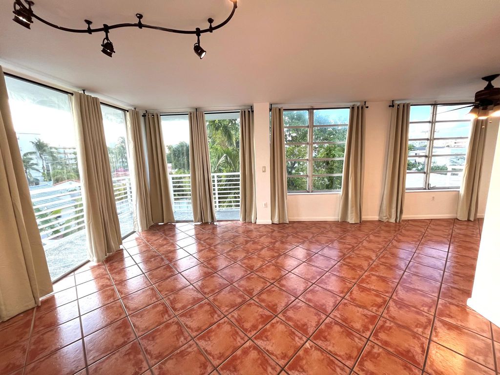 Florida Airport Directory, image size:1024x768