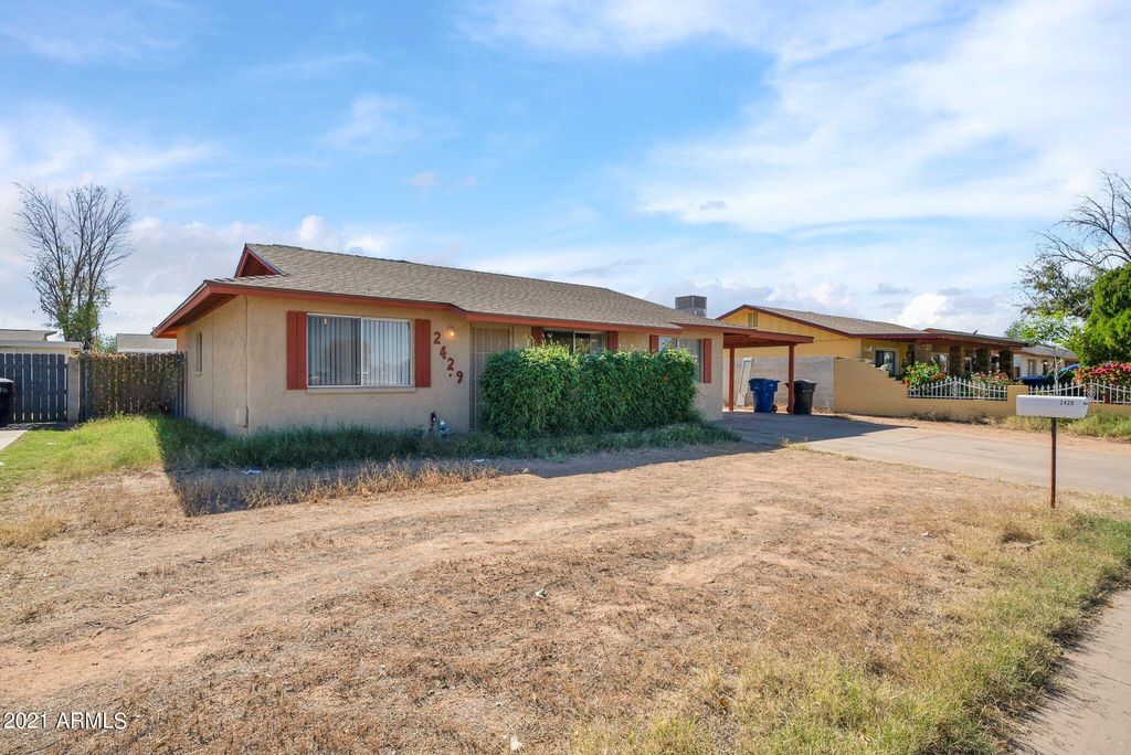 2429 E Covina St, Mesa, AZ 85213