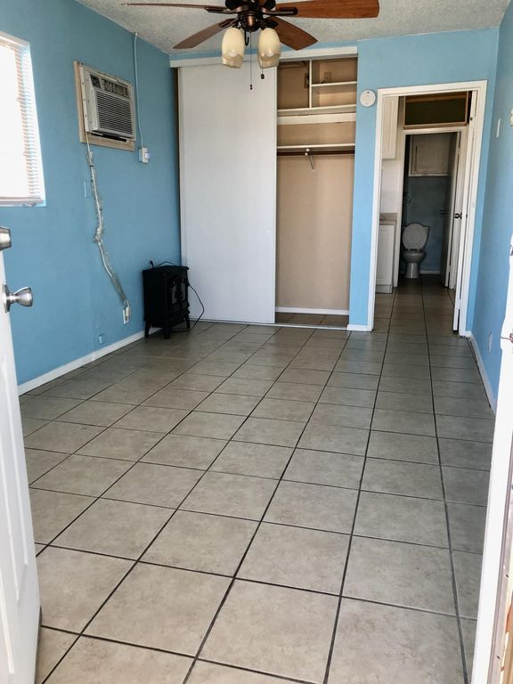 740 N 10th St, Las Vegas, NV 89101