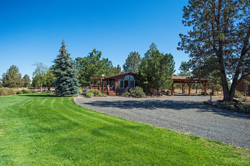 5734 SW Elkhorn Ln, Terrebonne, OR 2 Bed, 2 Bath Mobile / Manufactured 25 Photos Trulia