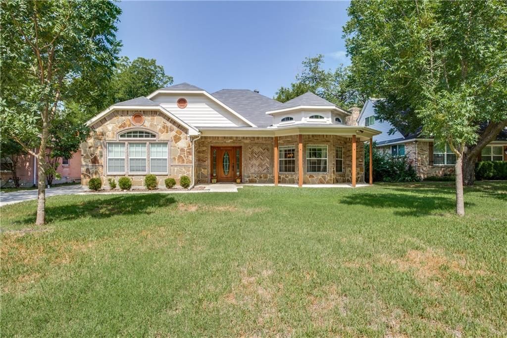 1567 W Springcrest Cir, Lancaster, TX 75134 Trulia