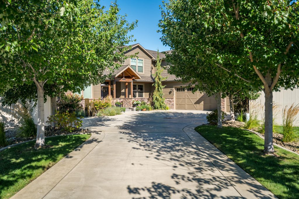 1840 McKittrick St, Wenatchee, WA 98801