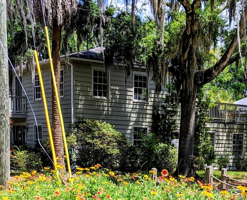 710 Prince St #1, Beaufort, SC 29902