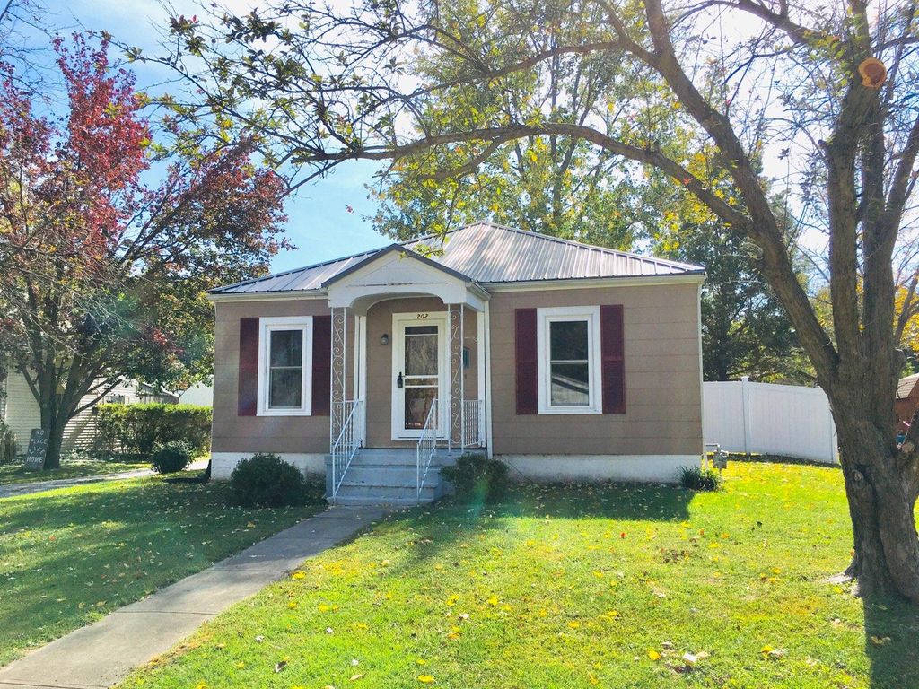 202 E Chestnut St, Auxvasse, MO 65231 Trulia
