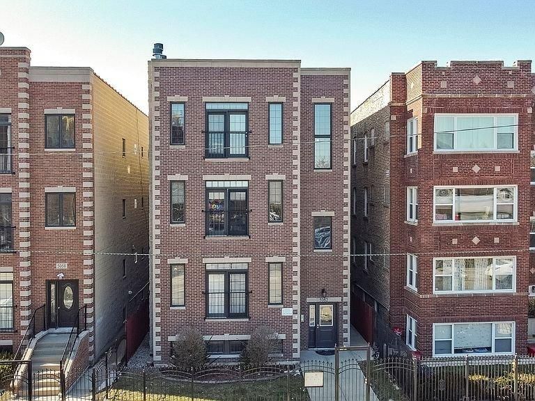 5062 N  Kimball Ave #3, Chicago, IL 60625