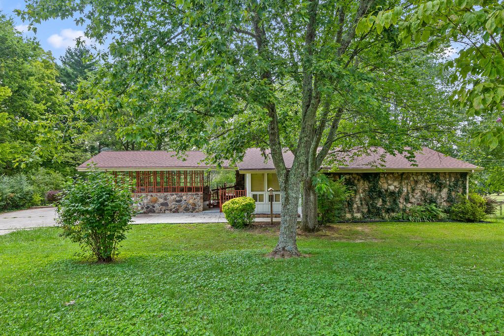 9208 N Hickory Valley Rd, Chattanooga, TN 37416 Trulia