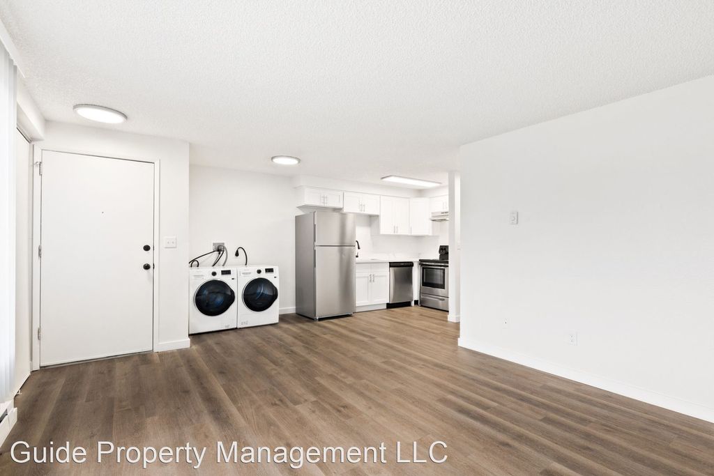 17315 Smokey Point Blvd #8, Arlington, WA 98223