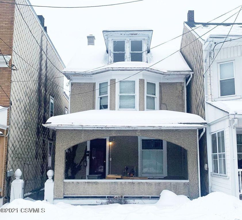 1032 W Walnut St, Coal Township, PA 17866