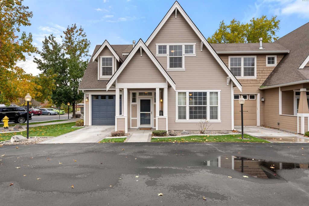 903 S Keller St, Kennewick, WA 99336