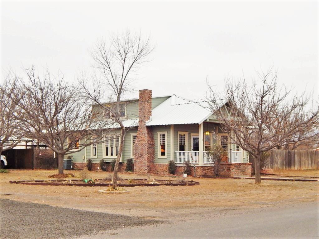 1101 N 14th St, Alpine, TX 79830