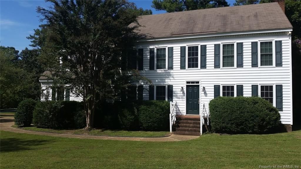 2 Berkshire Rd, Williamsburg, VA 23188