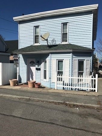 270 Lincoln St, Lowell, MA 01852