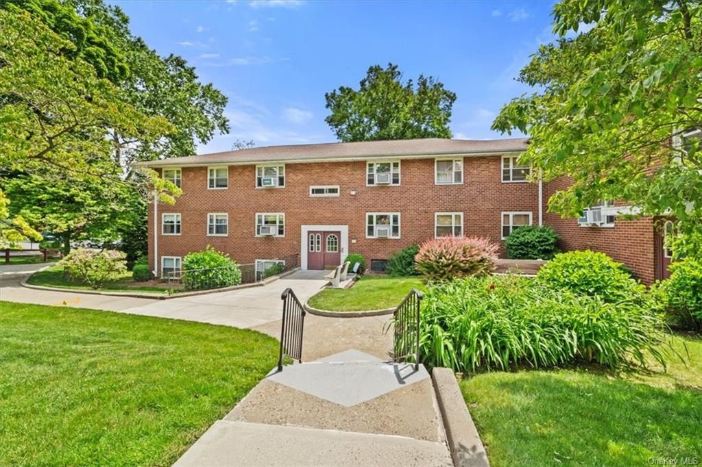 12 Dehaven Drive UNIT 1D, Yonkers, NY 10703 Coop for Sale MLS H6308446