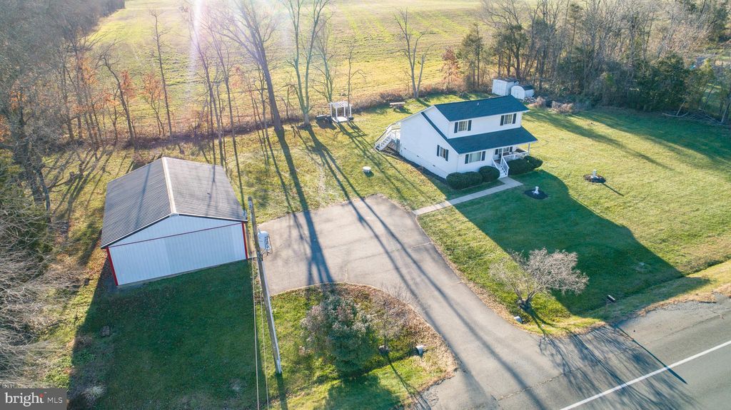 10484 Marsh Rd, Bealeton, VA 22712