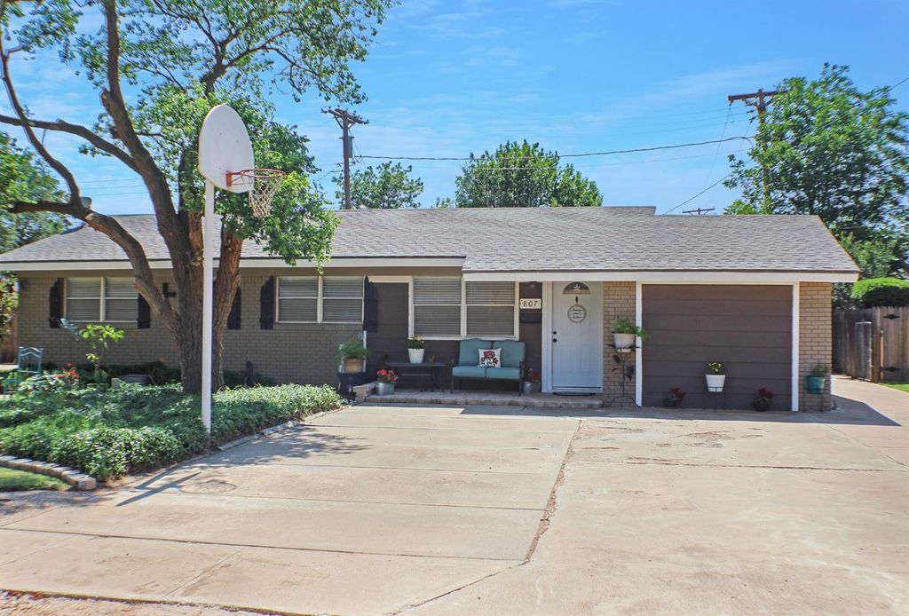 807 S Lons St, Brownfield, TX 79316 Trulia